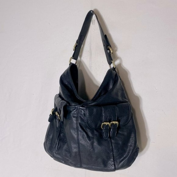 Olivia - Elegant Hobo Shoulder Bag